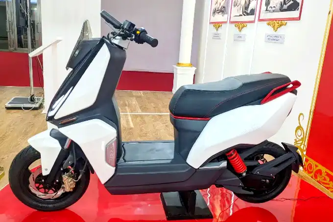 LML Electric Scooter