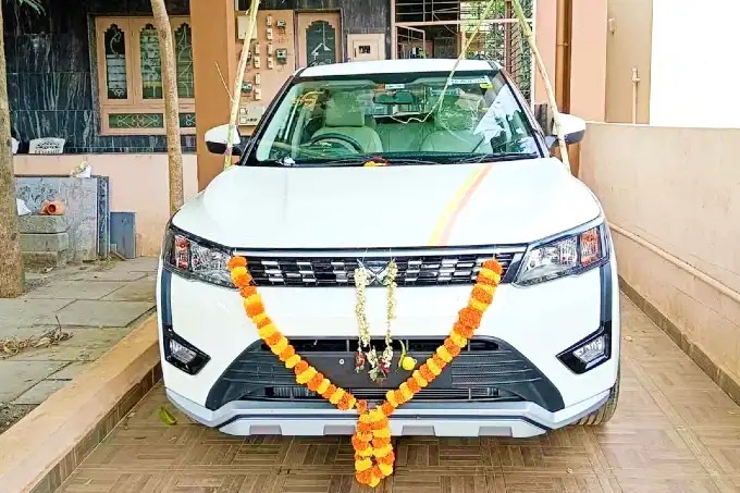 Mahindra XUV 300 SUV