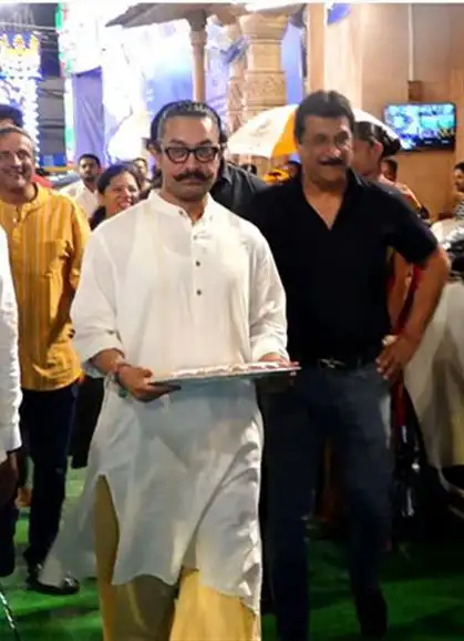 Aamir Khan Visit CM Eknath Shinde house