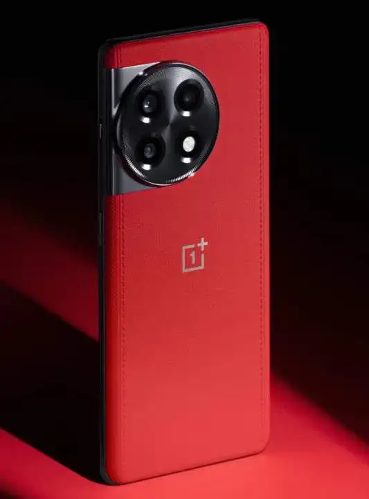 OnePlus 11R Red variant