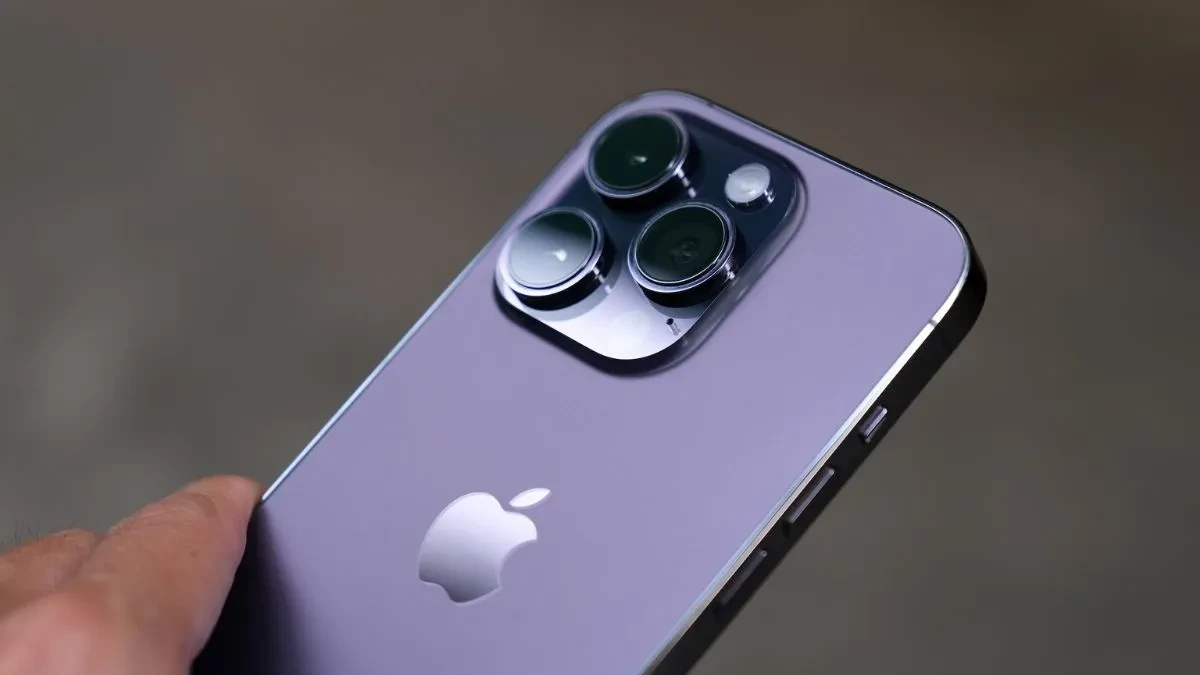 iPhone 16 Pro Camera
