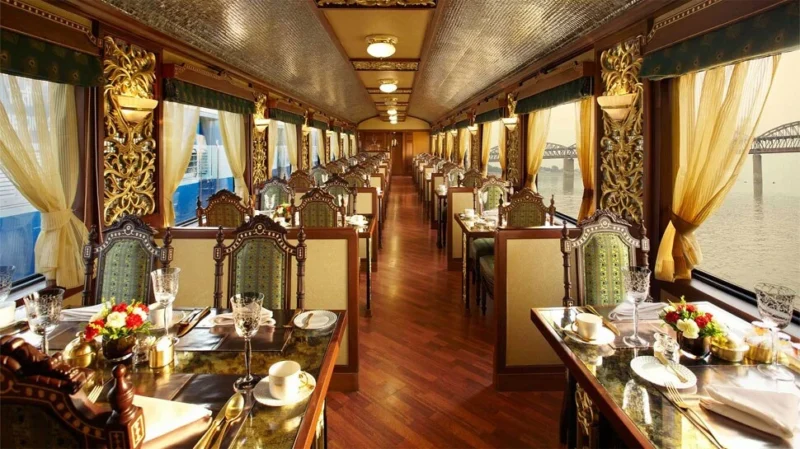 Luxury trains